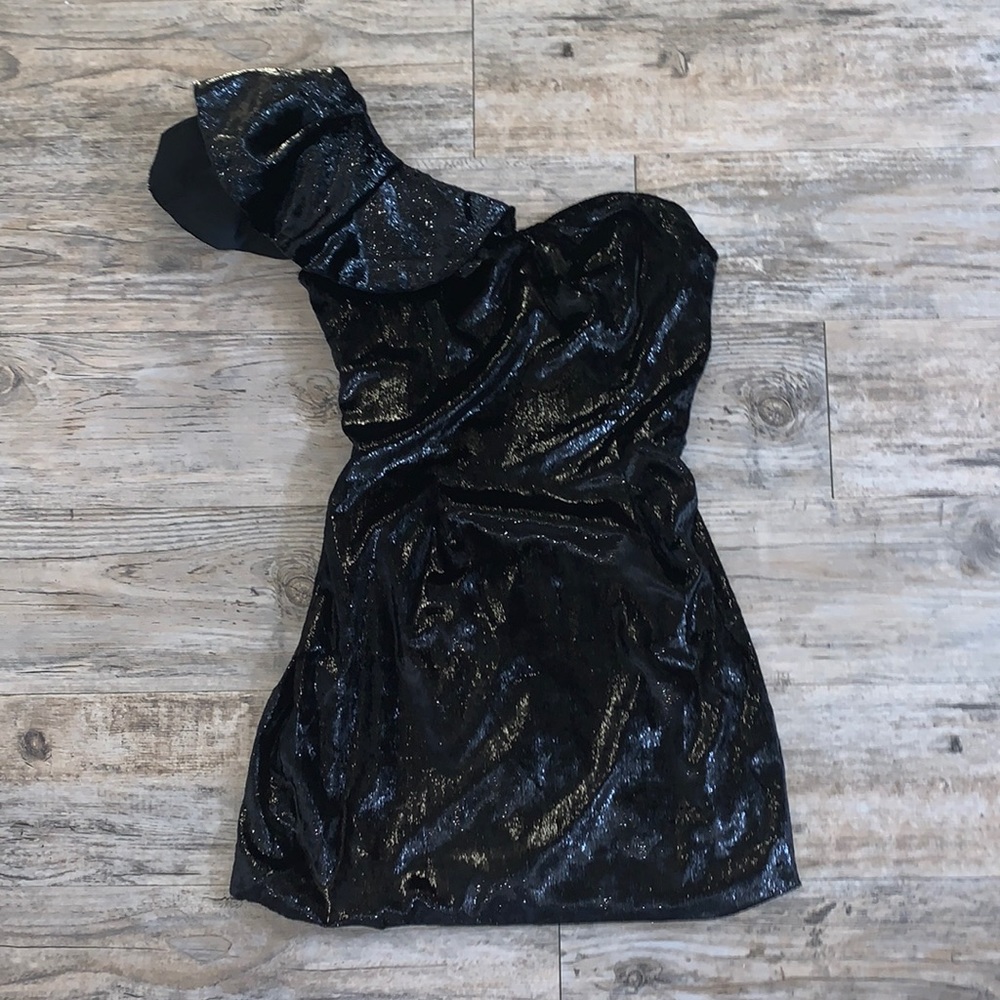 one shoulder ruffle dress
